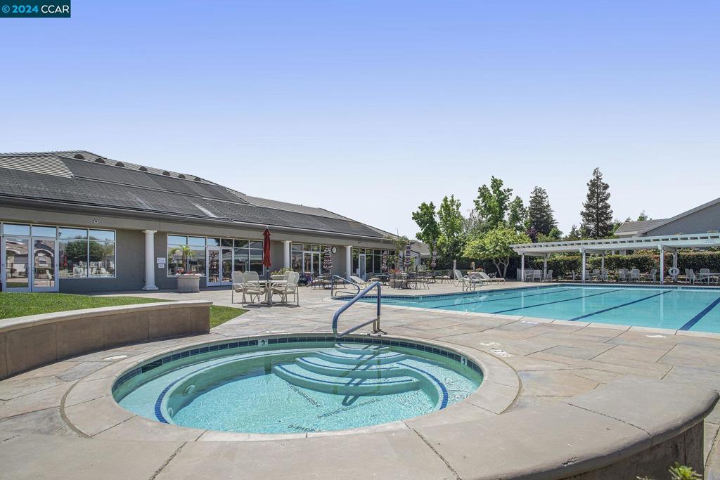 SUMMERSET 2 - Residential