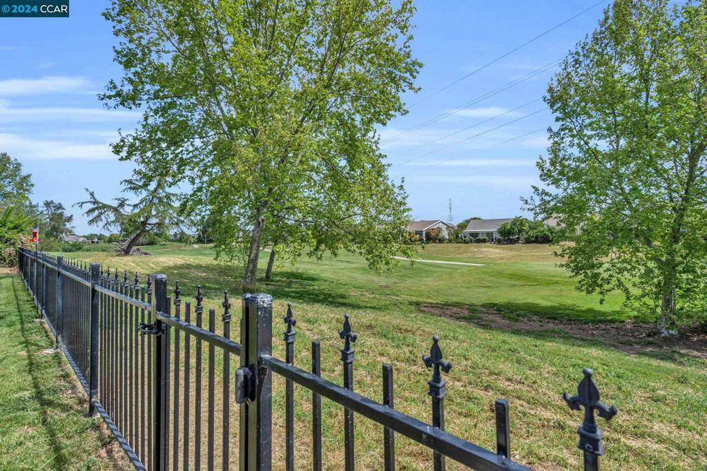 SUMMERSET 2 - Residential