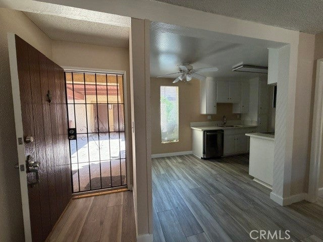 1000 W Macarthur Boulevard 84