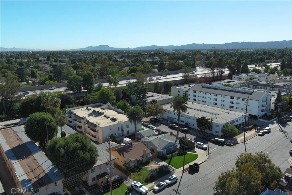 Van Nuys, California 91406, United States, ,Commercial,Active,236105