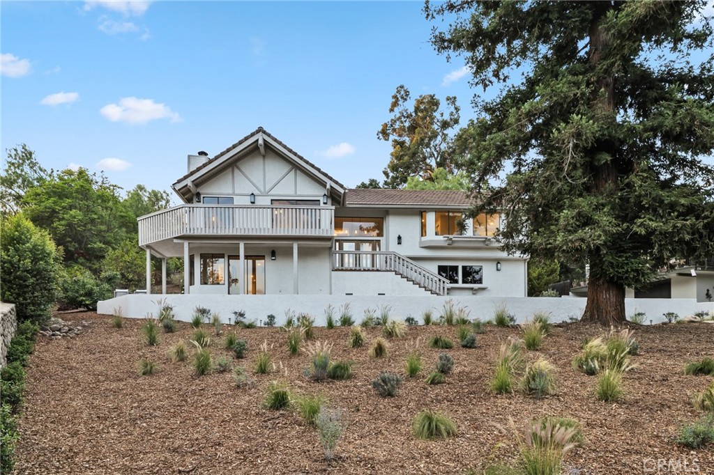 275 Fairview Road