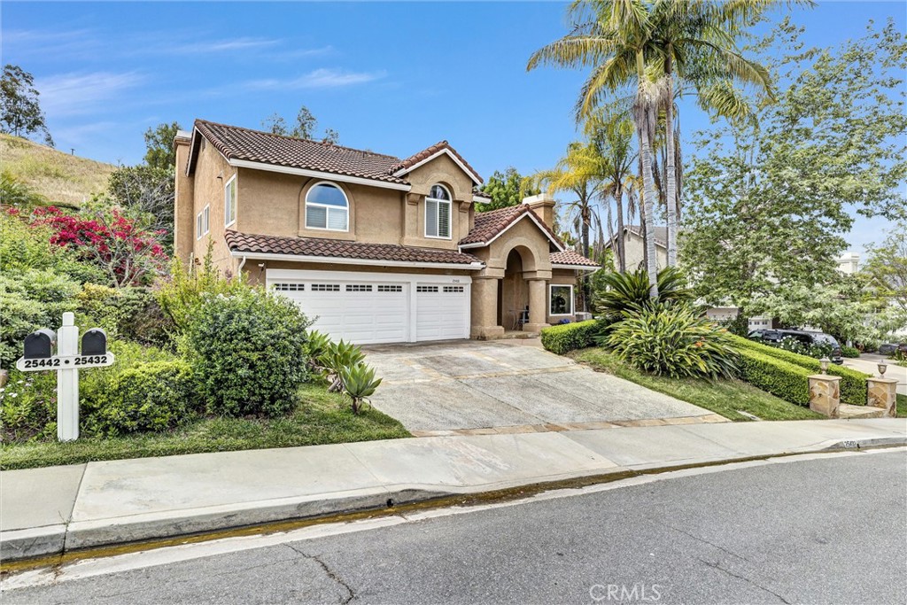 25432 Nottingham Court