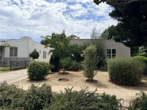 Photo of 1225 S Sierra Vista Avenue, Alhambra, CA 91801 (MLS # AR26164144)