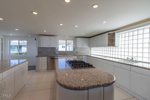 Tiny photo for 3405 Ocean Drive, Oxnard, CA 93035 (MLS # V1-32567)