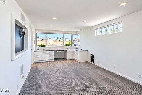 Tiny photo for 3405 Ocean Drive, Oxnard, CA 93035 (MLS # V1-32567)
