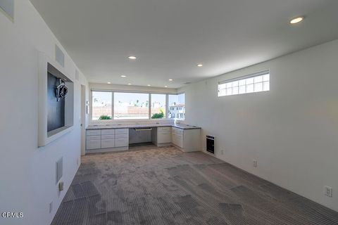 Tiny photo for 3405 Ocean Drive, Oxnard, CA 93035 (MLS # V1-32567)