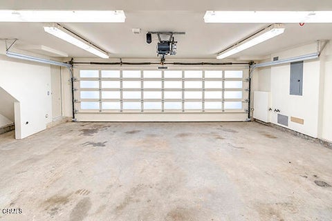 Tiny photo for 3405 Ocean Drive, Oxnard, CA 93035 (MLS # V1-32567)