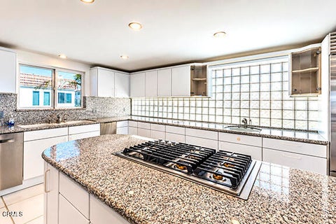 Tiny photo for 3405 Ocean Drive, Oxnard, CA 93035 (MLS # V1-32567)