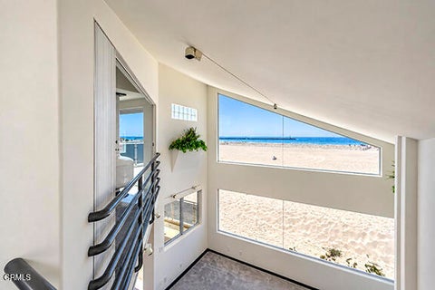 Tiny photo for 3405 Ocean Drive, Oxnard, CA 93035 (MLS # V1-32567)