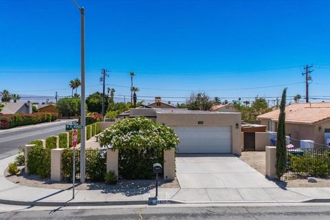 Photo of 31520 Avenida El Mundo, Cathedral City, CA 92234 (MLS # 219149701PS)