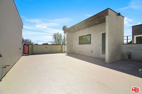 Tiny photo for 2496 S CENTINELA Avenue #3, Los Angeles, CA 90064 (MLS # 26673269)