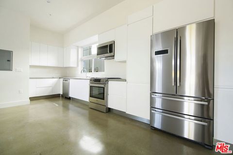Tiny photo for 2496 S CENTINELA Avenue #3, Los Angeles, CA 90064 (MLS # 26673269)