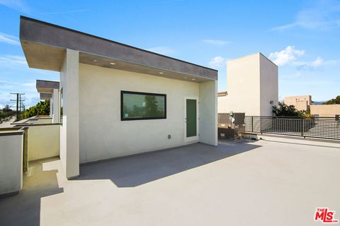 Tiny photo for 2496 S CENTINELA Avenue #3, Los Angeles, CA 90064 (MLS # 26673269)