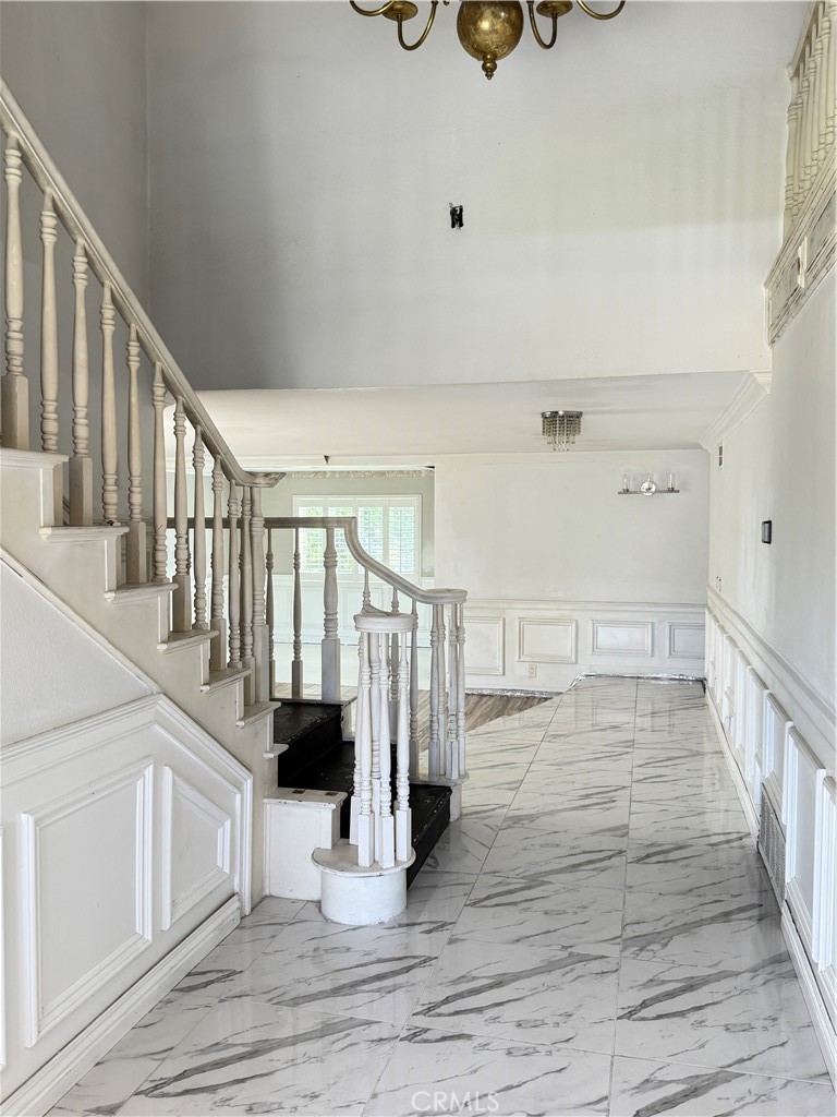 1919 White Star Drive
