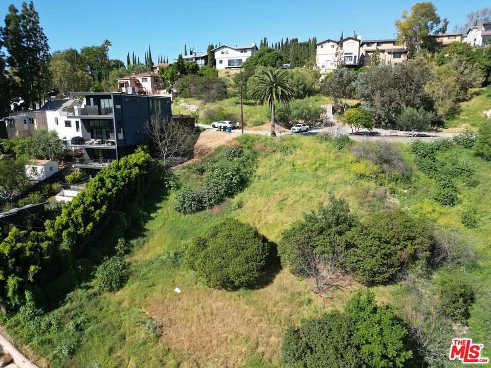 3526 Loma Lada Dr