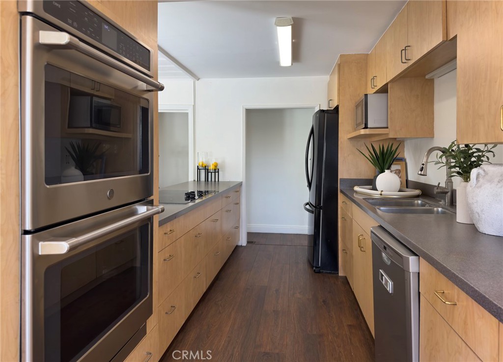 The Village (VIL) - Residential