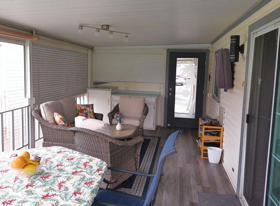 Rancho Casa Blanca - Manufactured In Park