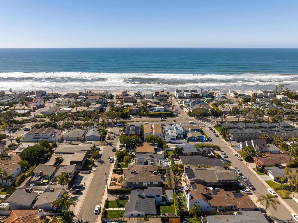 Del Mar - Residential