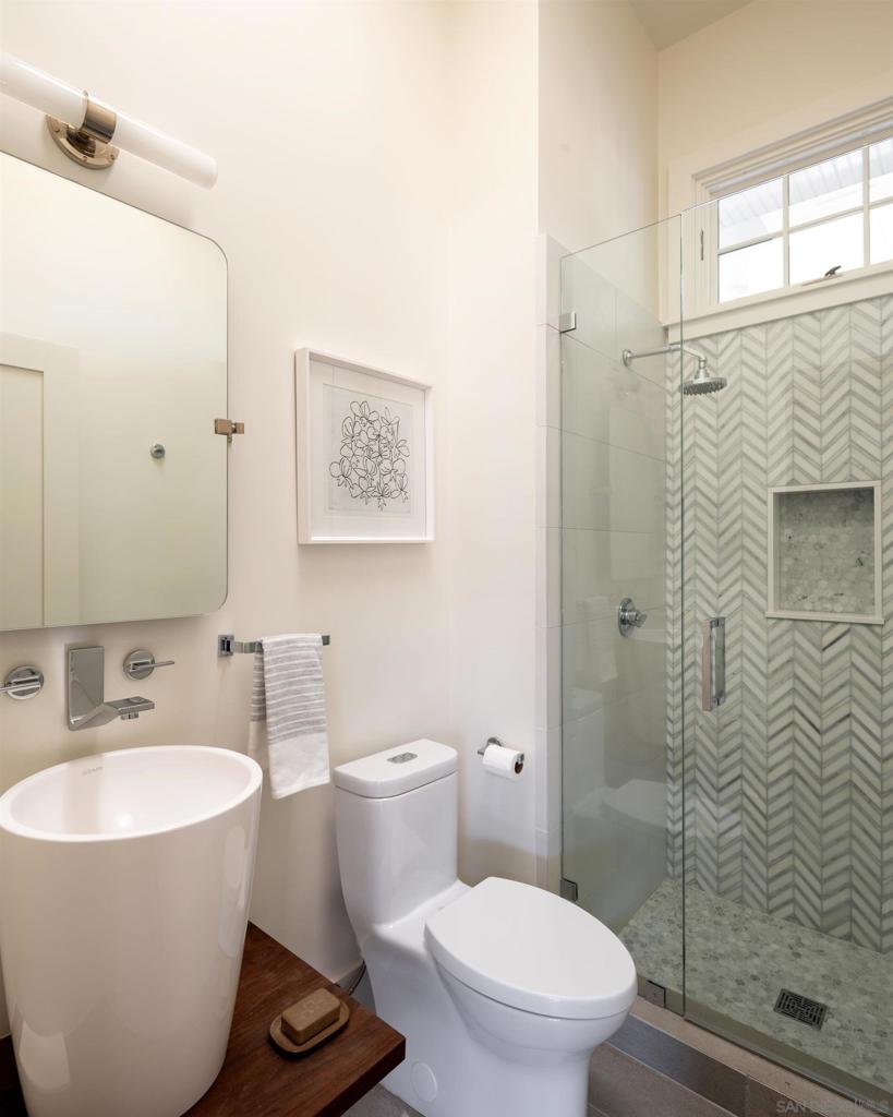 Del Mar - Residential