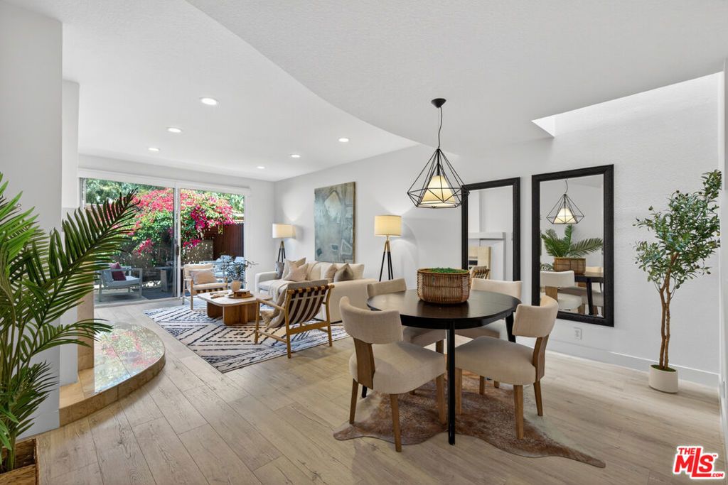 Photo of 1436 20th Street #15, Santa Monica, CA 90404 (MLS # 26810681)