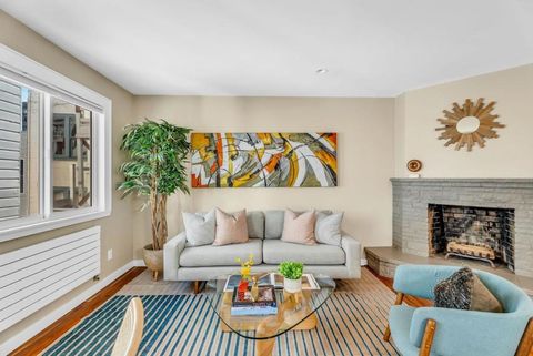 Photo of 733 Chestnut Street #7, San Francisco, CA 94133 (MLS # ML82034693)