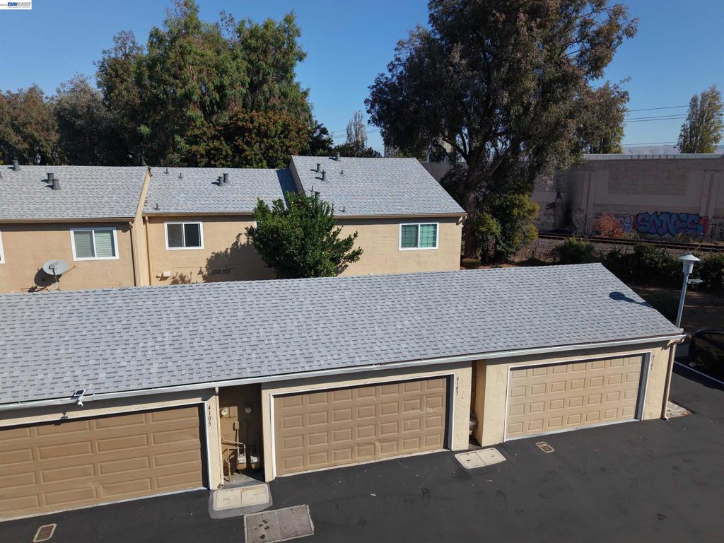 4103 Polaris Ave