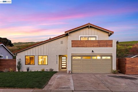 Photo of 47768 Wabana St St, Fremont, CA 94539 (MLS # 41126128)