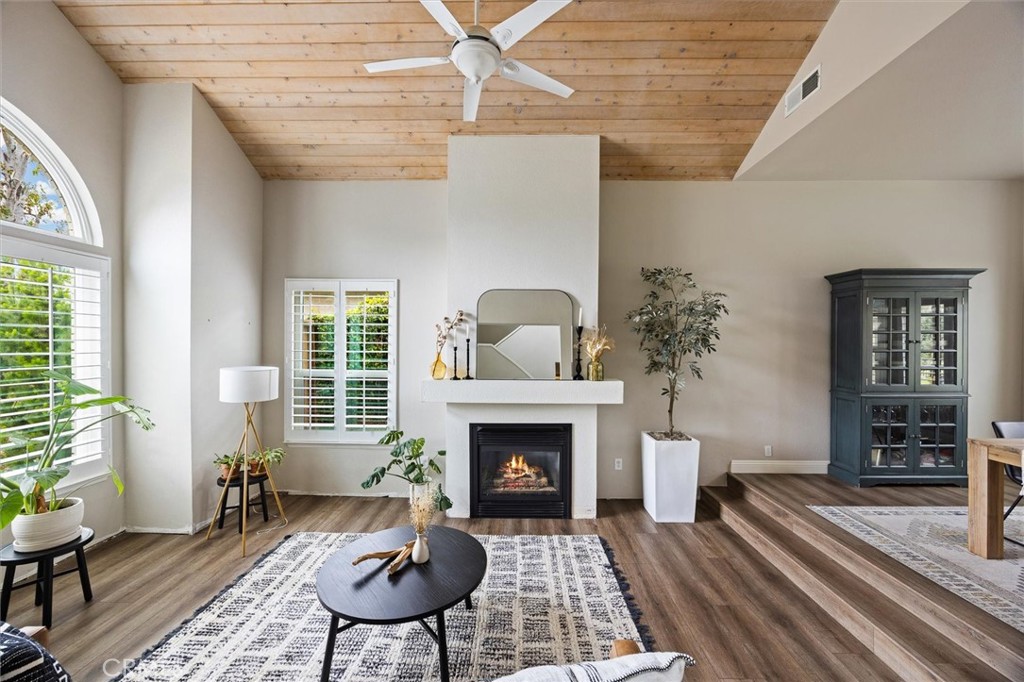 5838 Pebble Beach