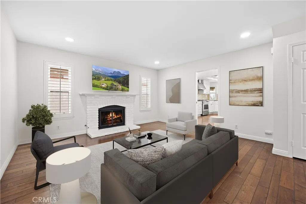 Yorba Linda, California 92886, United States, 3 Bedrooms Bedrooms, ,3 BathroomsBathrooms,Residential,Active,215123