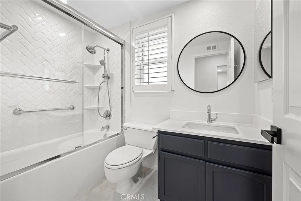 Yorba Linda, California 92886, United States, 3 Bedrooms Bedrooms, ,3 BathroomsBathrooms,Residential,Active,215123