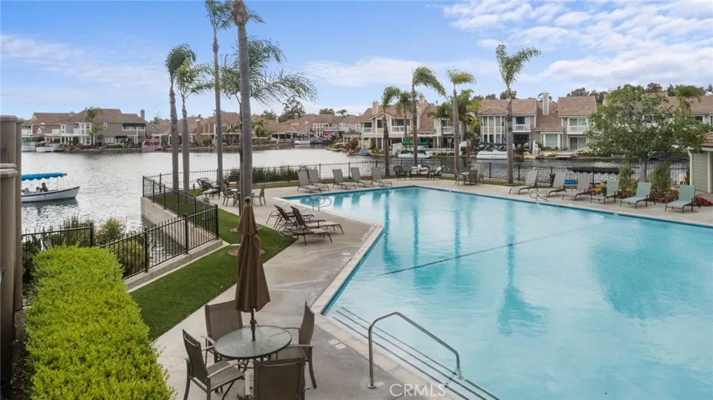 Yorba Linda, California 92886, United States, 3 Bedrooms Bedrooms, ,3 BathroomsBathrooms,Residential,Active,215123