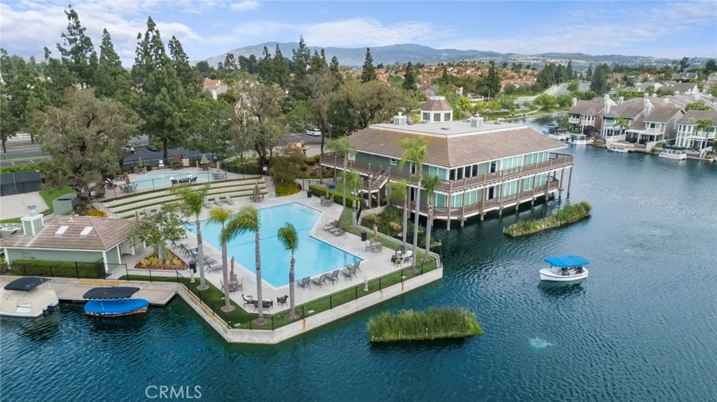 Yorba Linda, California 92886, United States, 3 Bedrooms Bedrooms, ,3 BathroomsBathrooms,Residential,Active,215123