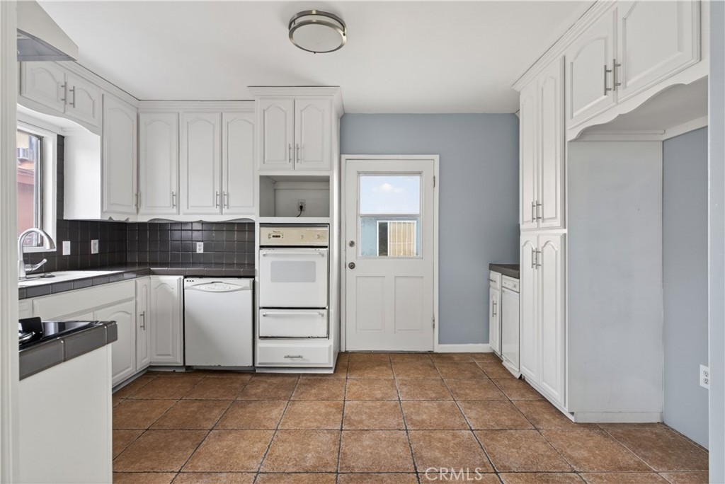 1405 Westminster