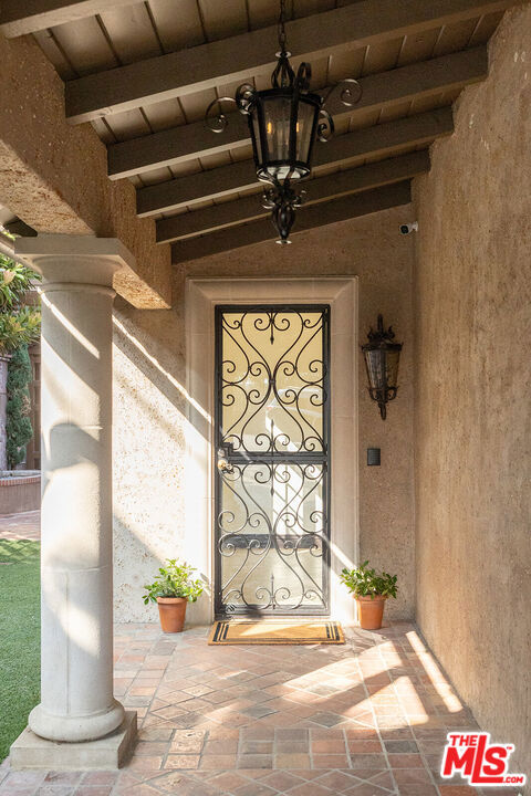 1316 Beverly Grove Place