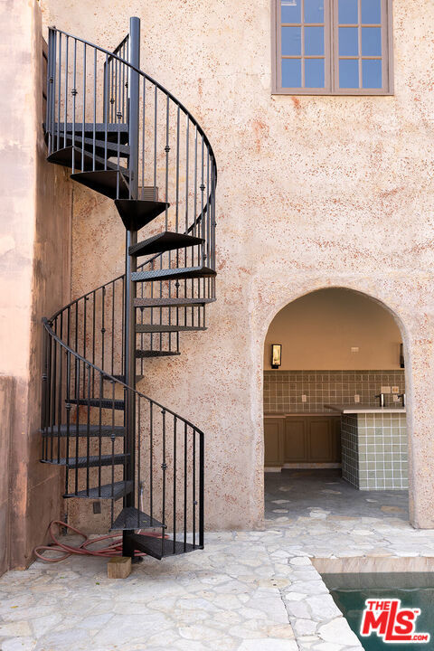 1316 Beverly Grove Place