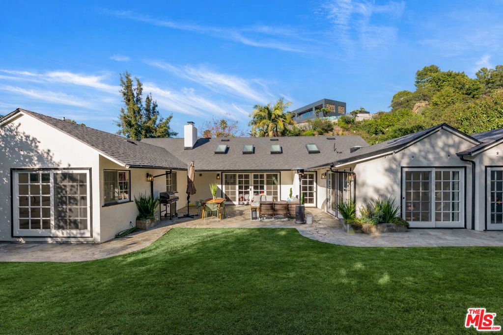 Photo of 9540 Dalegrove Drive, Beverly Hills, CA 90210 (MLS # 26656199)