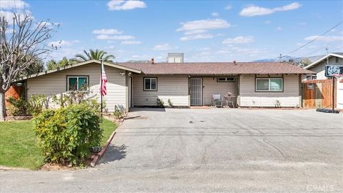 33962 Clark Yucaipa CA 92399