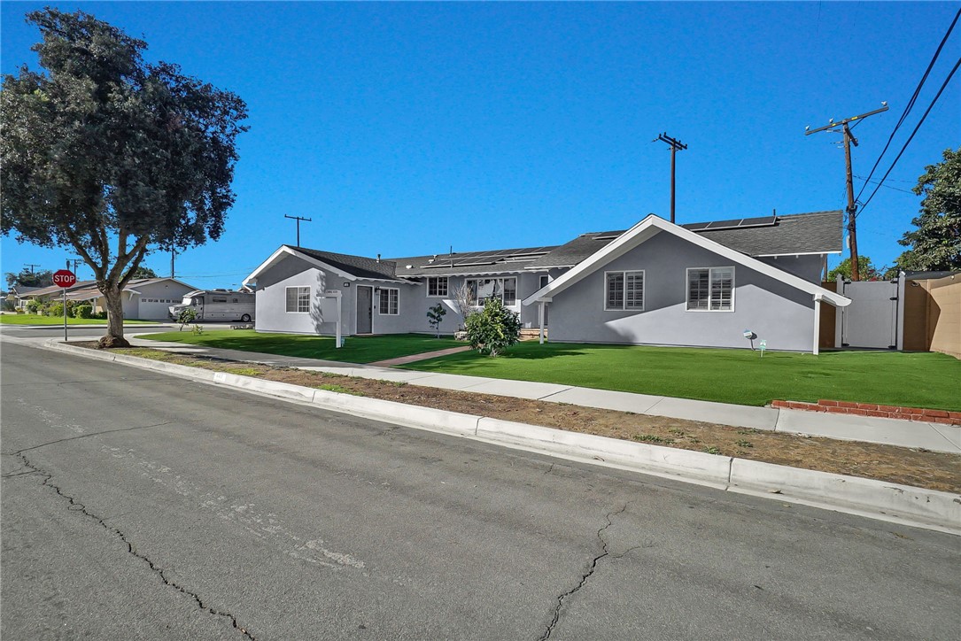 440 S Primrose Street