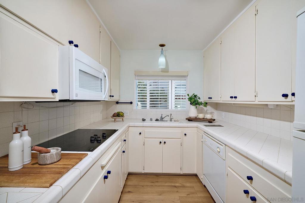 Carlsbad West - Residential Income