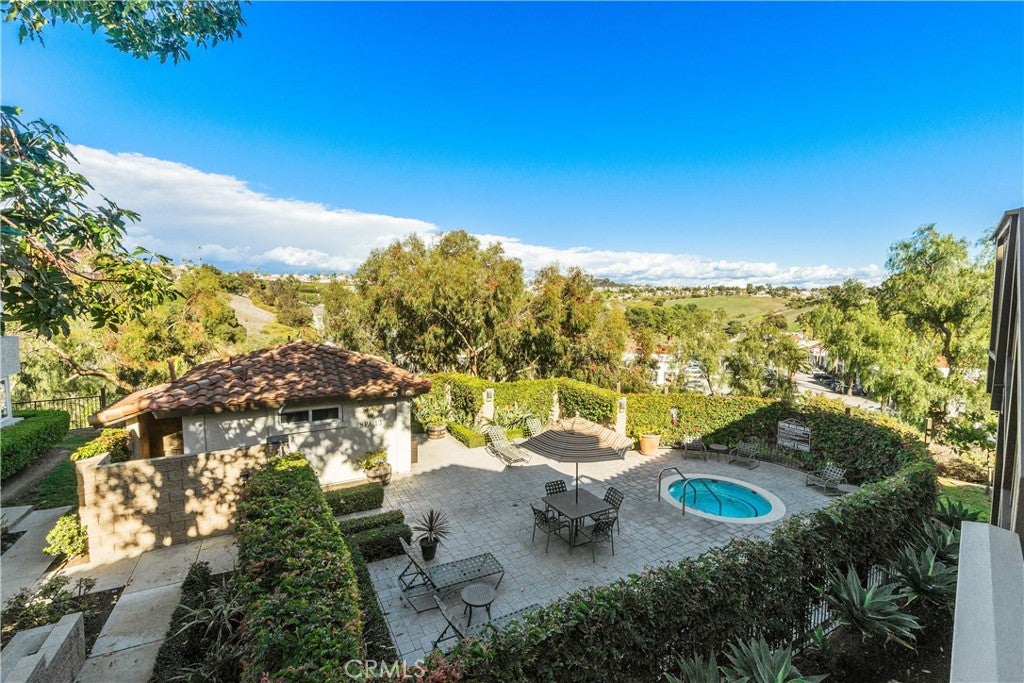 4 Corniche Drive F, Dana Point CA 92629 - Photo 31