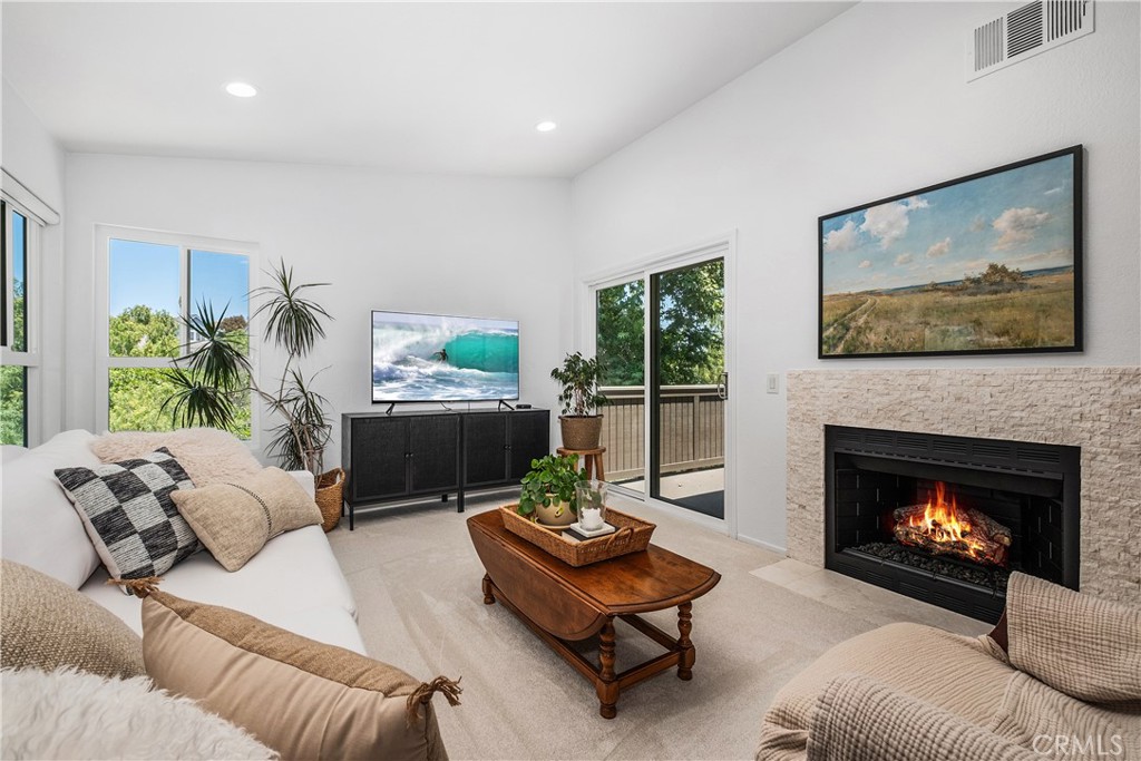 4 Corniche Drive F