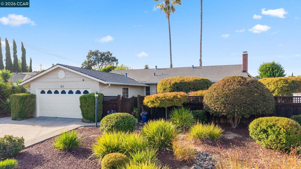 486 Viking Dr