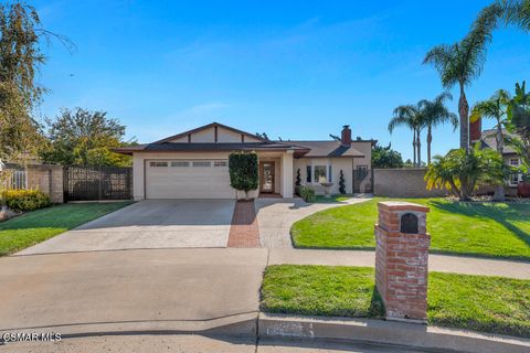 Photo of 910 Bethel Court, Simi Valley, CA 93065 (MLS # 225005450)