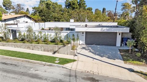 1900 El Rey San Pedro CA 90732