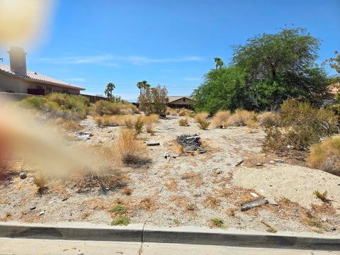 Photo of 0 Avenida Dorado, Desert Hot Springs, CA 92240 (MLS # 219151071PS)