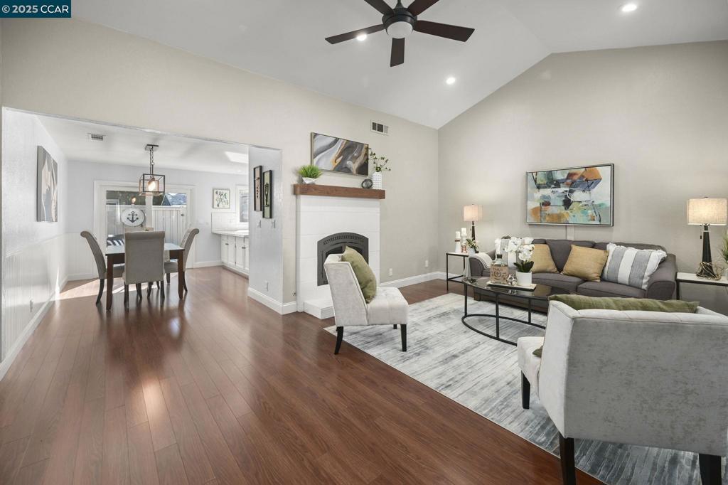 DANVILLE WOODS - Residential