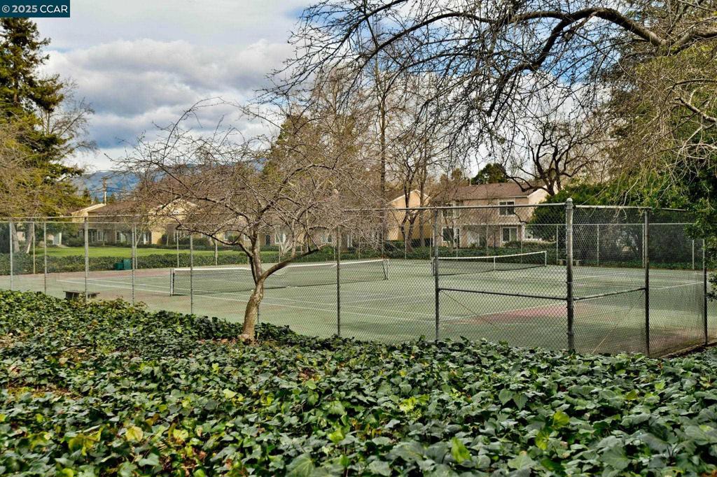 DANVILLE WOODS - Residential