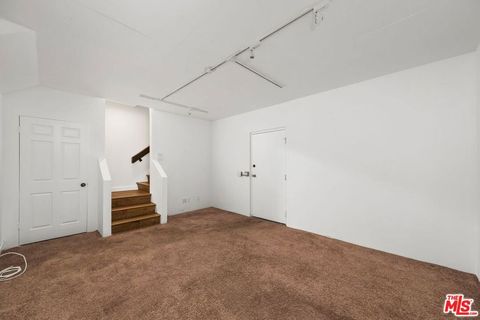 Tiny photo for 812 16TH Street #7, Santa Monica, CA 90403 (MLS # 25598071)