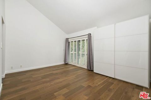 Tiny photo for 812 16TH Street #7, Santa Monica, CA 90403 (MLS # 25598071)
