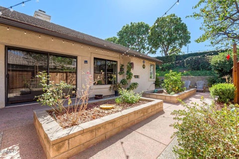 Tiny photo for 391 Estancia Place, Camarillo, CA 93012 (MLS # V1-39351)